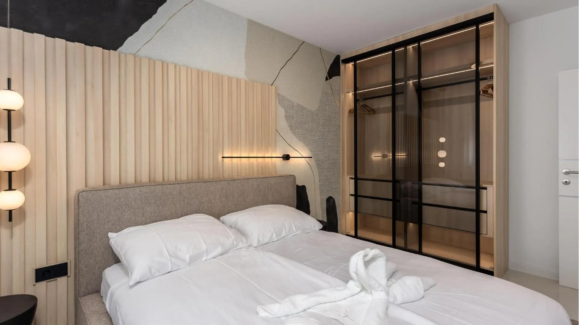 2 Bedroom Beautiful Apartment In Novi Vinodolski 0*,